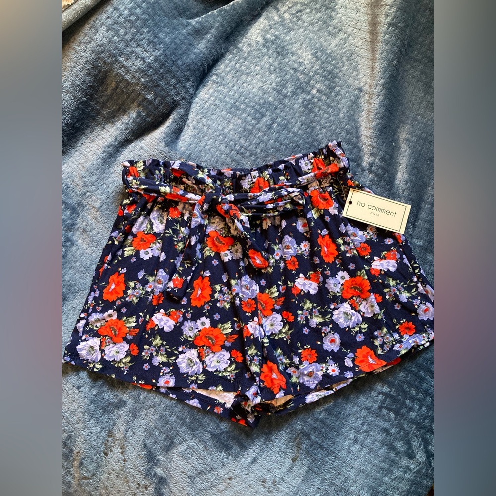 No Comment, size large, nwt, soft, stretchy shorts